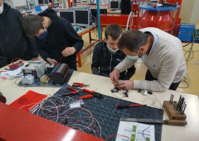 Ateliers conception distributeur